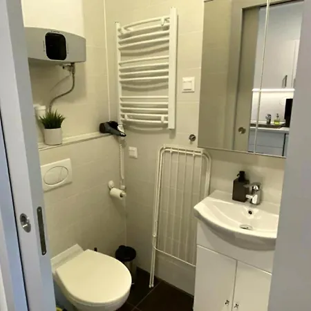 Goldhome 3*