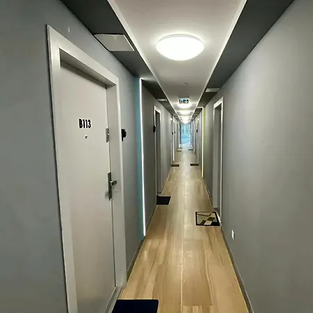Goldhome Appart hôtel