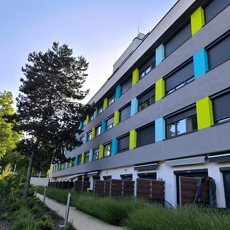 Goldhome Appart hôtel